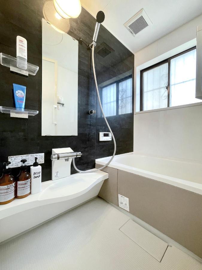 Guesthouse中道 Osaka Eksteriør billede